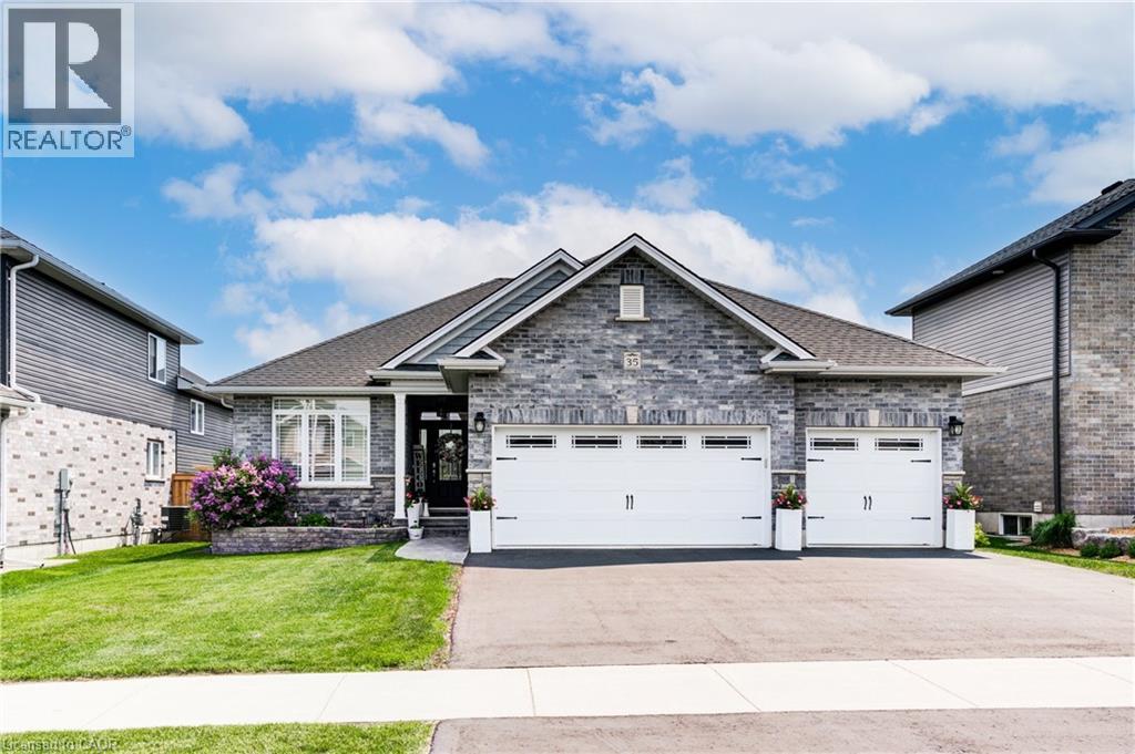 35 LOCK STREET, Innerkip, Ontario