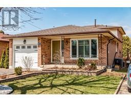 94 ADIS Avenue, Hamilton, Ontario