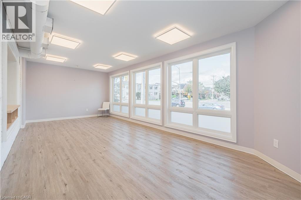 161 Victoria Street S, Kitchener, Ontario  N2G 2B7 - Photo 4 - 40723870