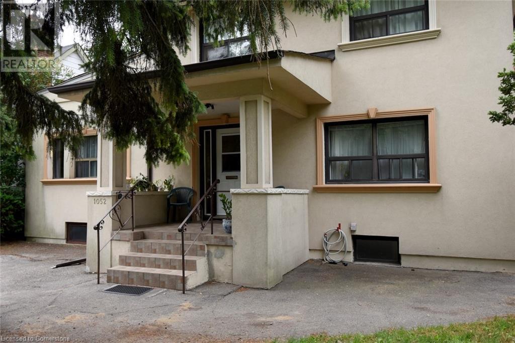 1052 DETA Road Unit# 4, Mississauga, Ontario