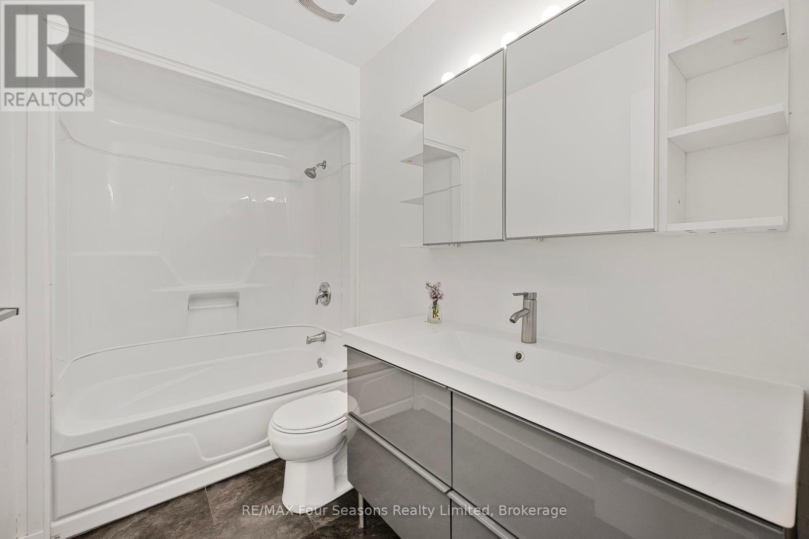 68 Courtice Crescent, Collingwood, Ontario  L9Y 4G1 - Photo 16 - S12201517