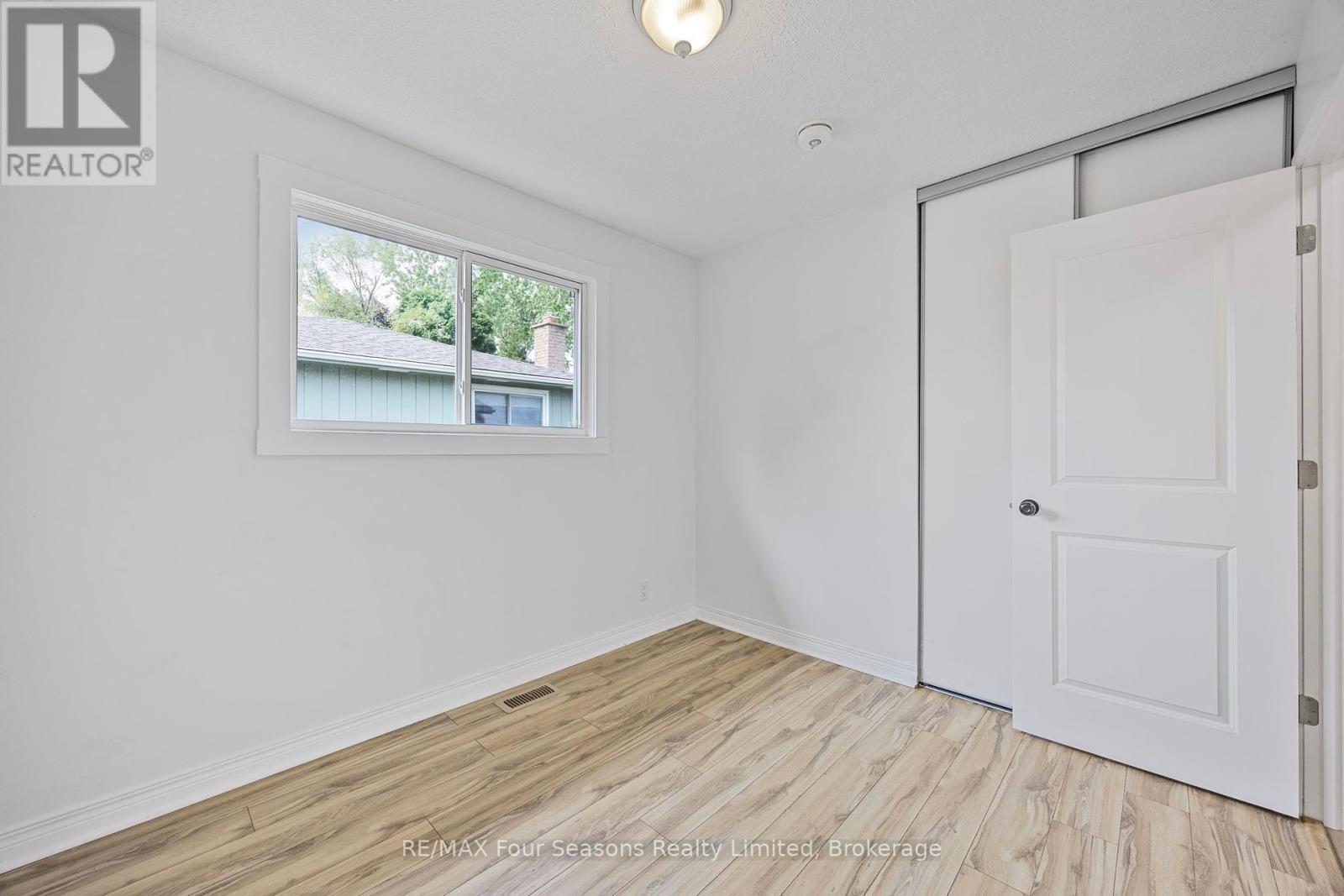 68 Courtice Crescent, Collingwood, Ontario  L9Y 4G1 - Photo 25 - S12201517