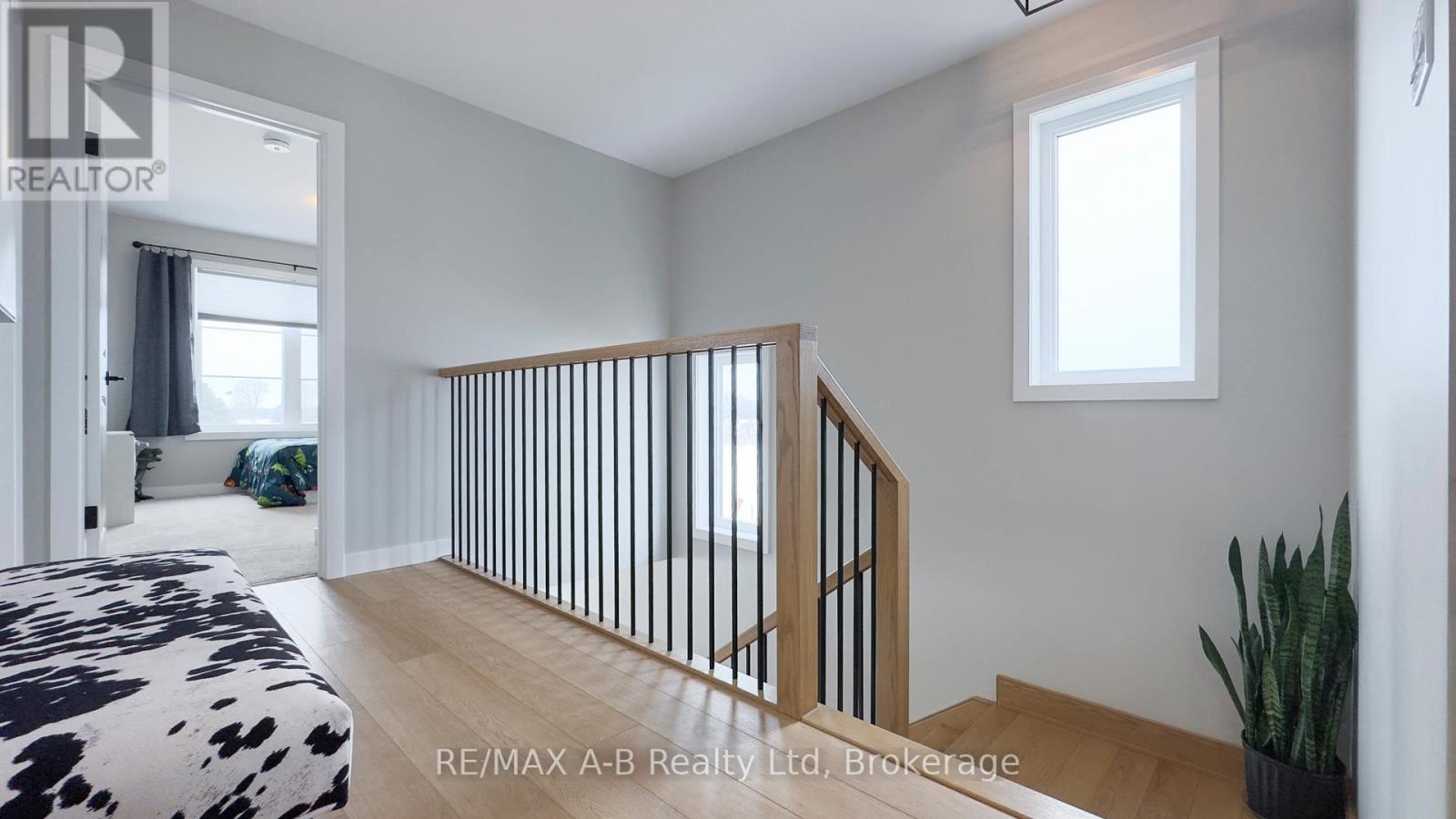 99 Clayton Street, West Perth, Ontario  N0M 1N0 - Photo 18 - X12201597