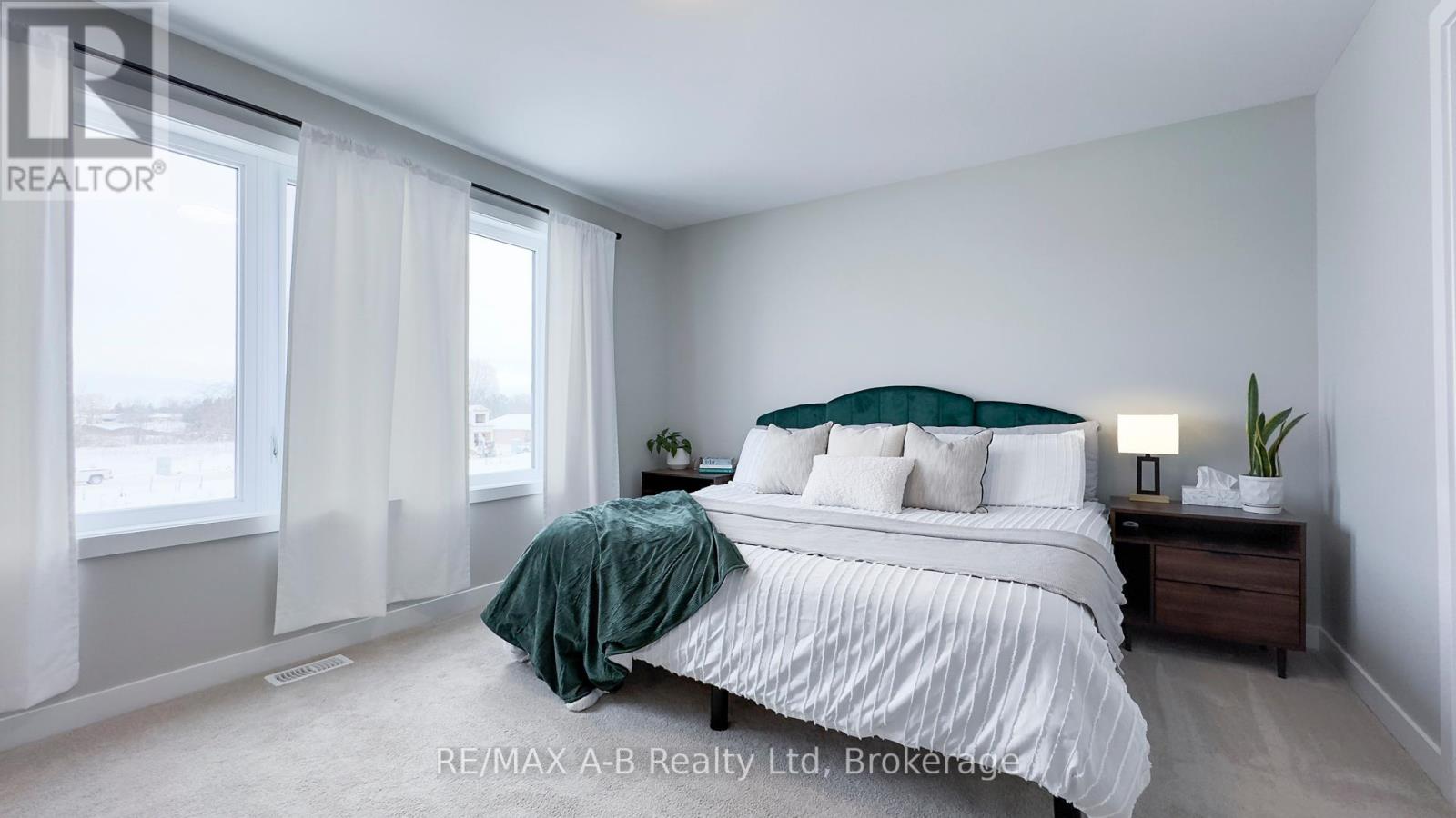 99 Clayton Street, West Perth, Ontario  N0M 1N0 - Photo 30 - X12201597