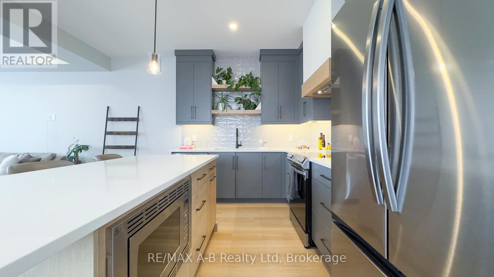 99 Clayton Street, West Perth, Ontario  N0M 1N0 - Photo 8 - X12201597