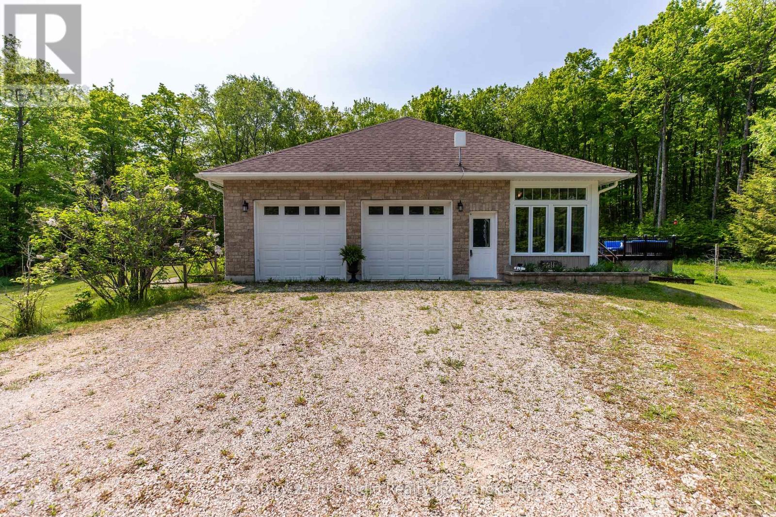 215319 Concession 4 Road, Chatsworth, Ontario  N0H 2V0 - Photo 44 - X12201628