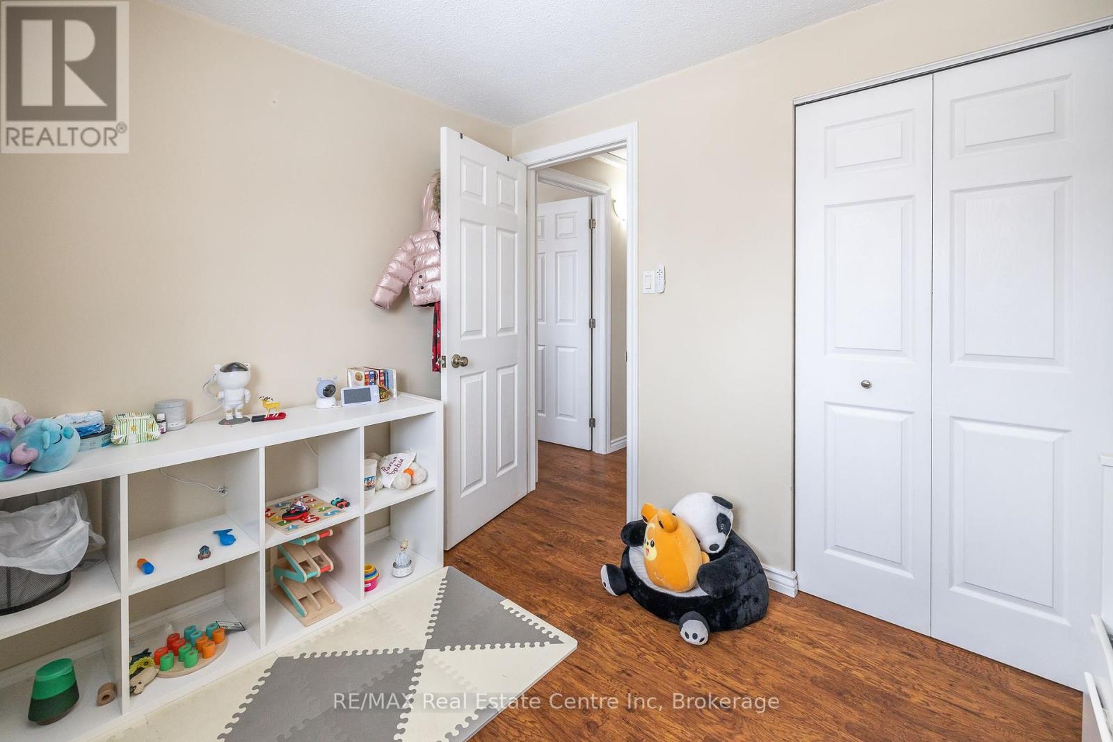 461 Strasburg Road, Kitchener, Ontario  N2E 1P1 - Photo 26 - X12202135