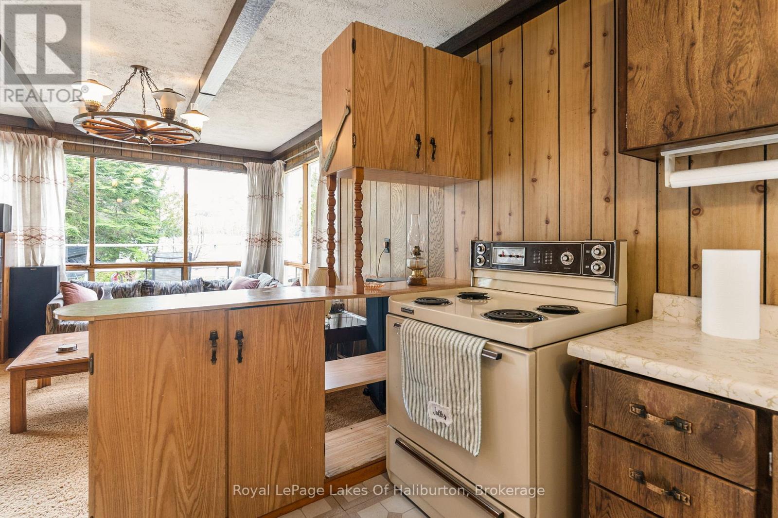 1058 Doreen's Lane, Highlands East, Ontario  K0L 2Y0 - Photo 21 - X12202162