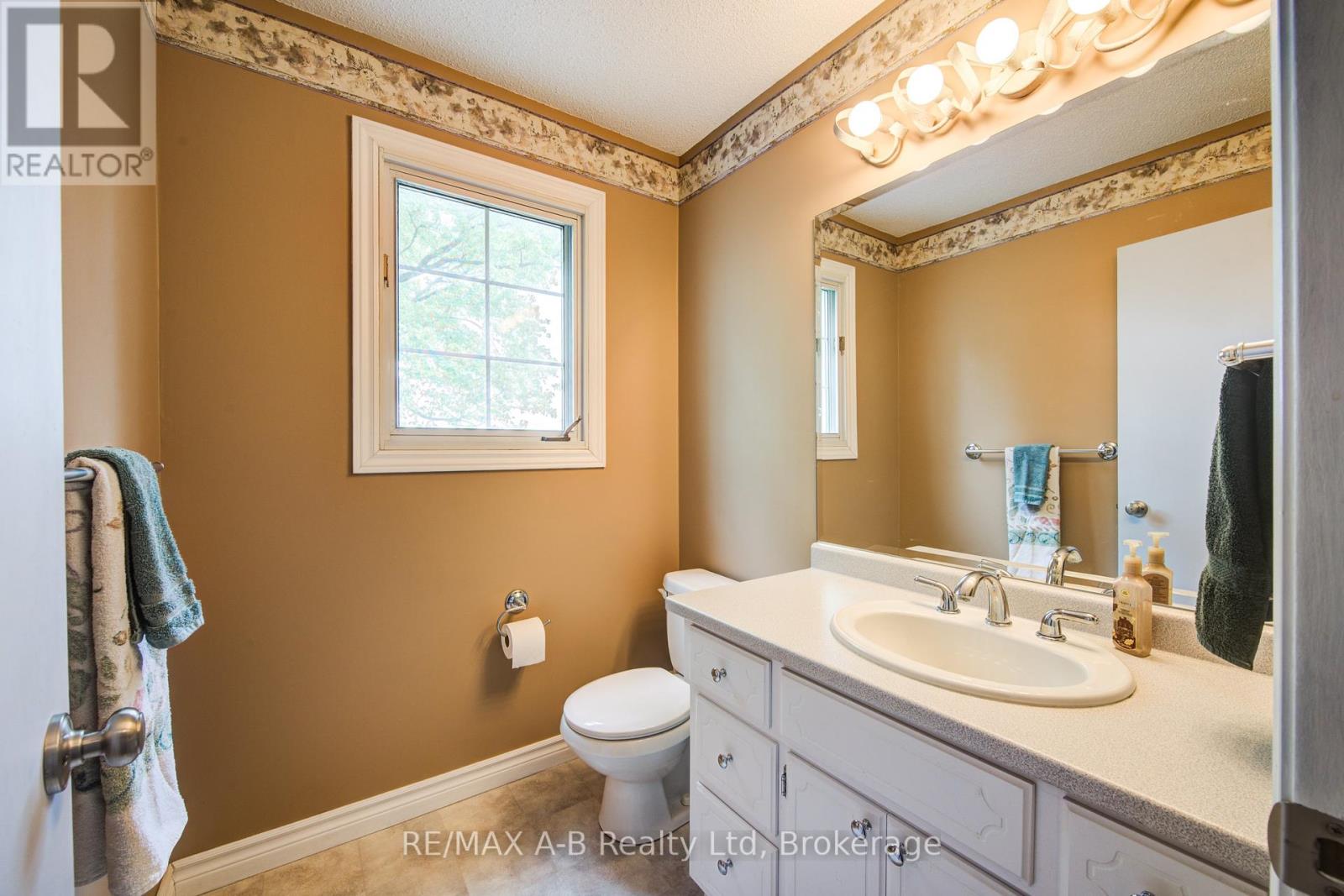 3498 Rd 109 Road, Perth East, Ontario  N0B 2R0 - Photo 24 - X12202168