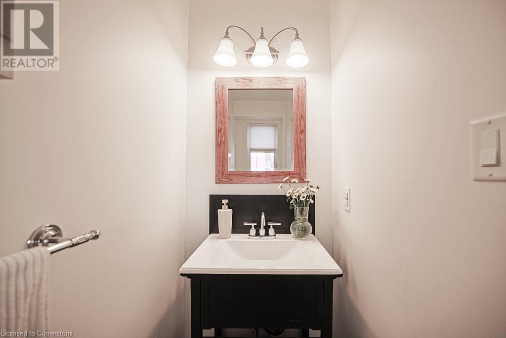 523 Beechwood Drive Unit# 15, Waterloo, Ontario  N2T 2G7 - Photo 12 - 40738424