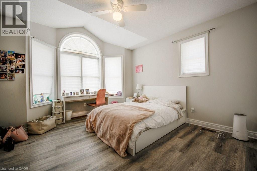 62 Dorset Street, Waterloo, Ontario  N2L 3L8 - Photo 14 - 40738348