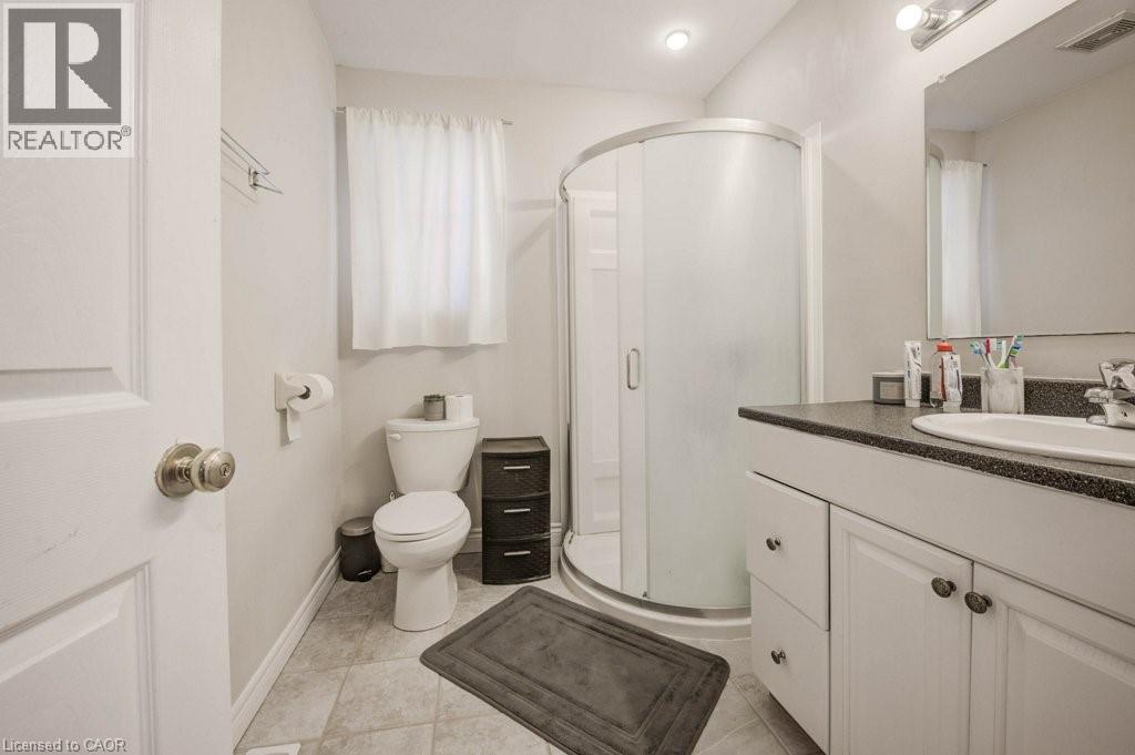 62 Dorset Street, Waterloo, Ontario  N2L 3L8 - Photo 15 - 40738348