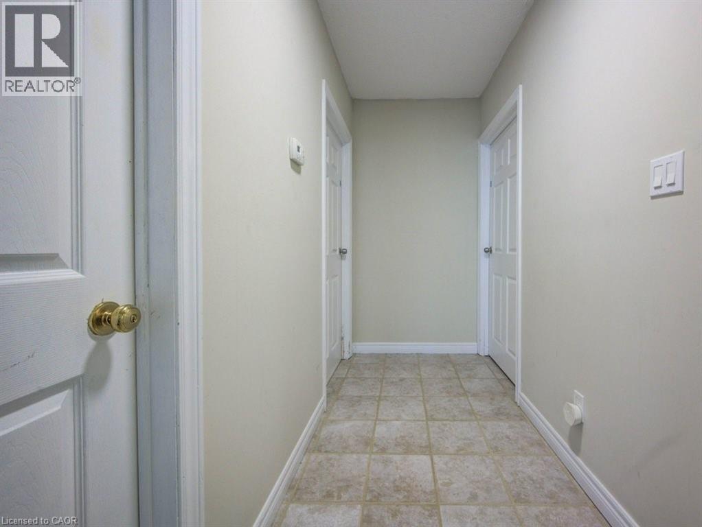 62 Dorset Street, Waterloo, Ontario  N2L 3L8 - Photo 18 - 40738348