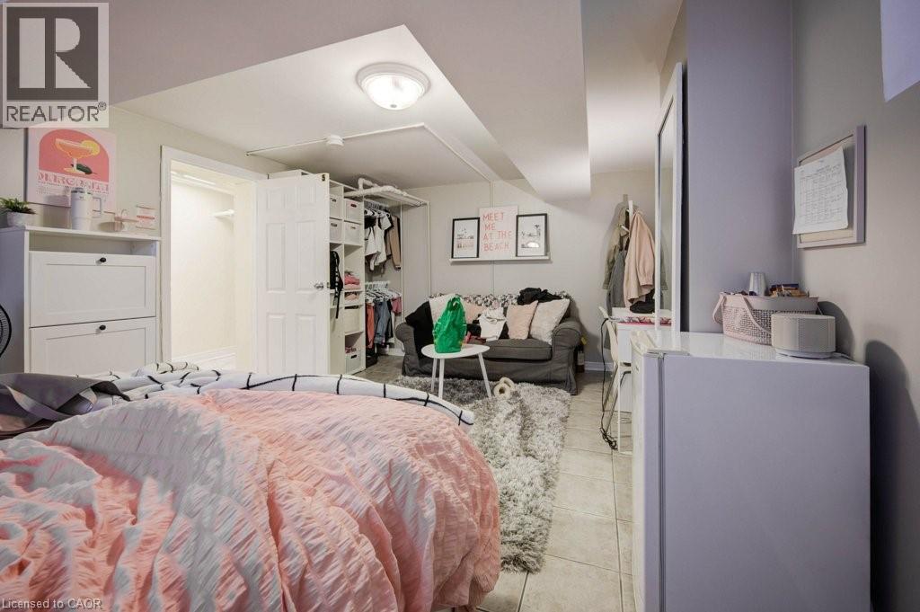 62 Dorset Street, Waterloo, Ontario  N2L 3L8 - Photo 30 - 40738348