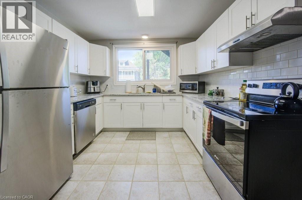62 Dorset Street, Waterloo, Ontario  N2L 3L8 - Photo 7 - 40738348