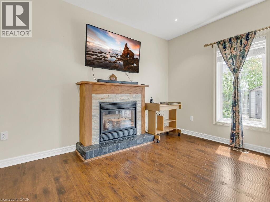 31 Sinclair Street, Guelph, Ontario  N1L 1R6 - Photo 16 - 40738438