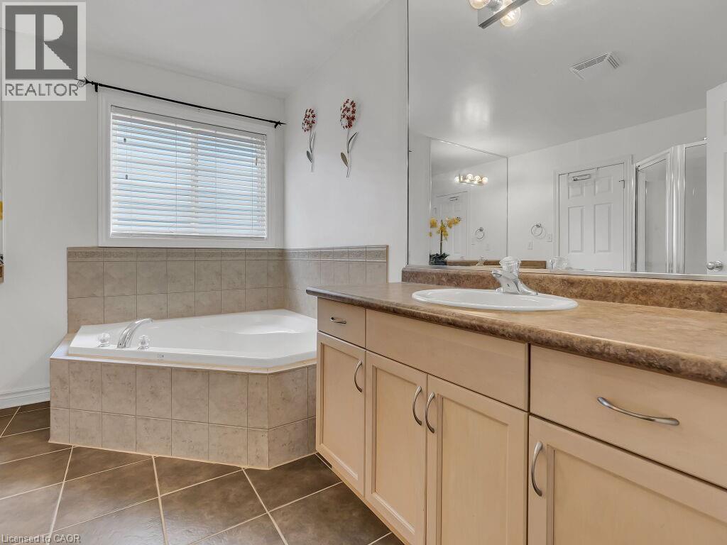 31 Sinclair Street, Guelph, Ontario  N1L 1R6 - Photo 25 - 40738438