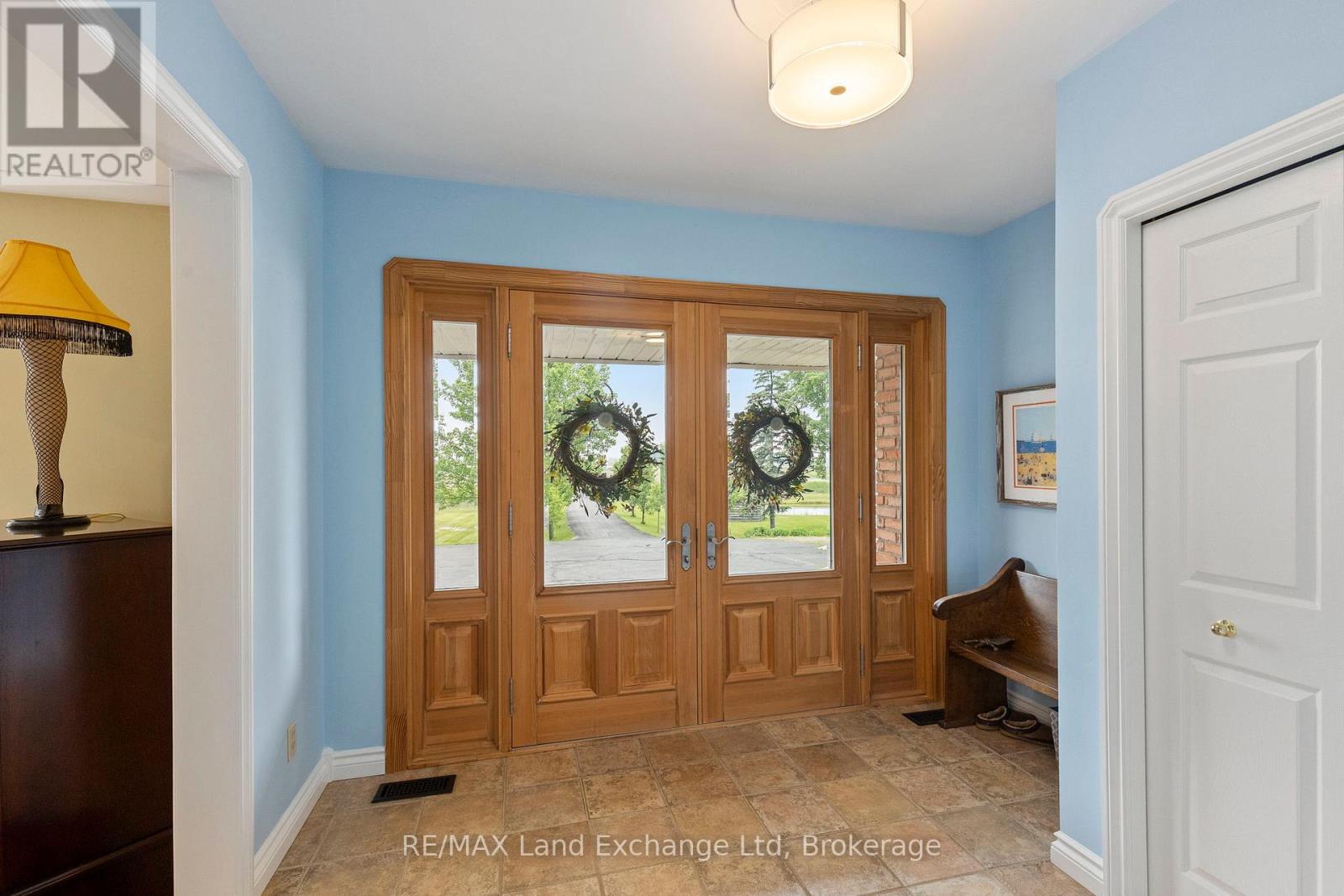 14519 Elginfield Road, Middlesex Centre, Ontario  N0M 2J0 - Photo 7 - X12202620