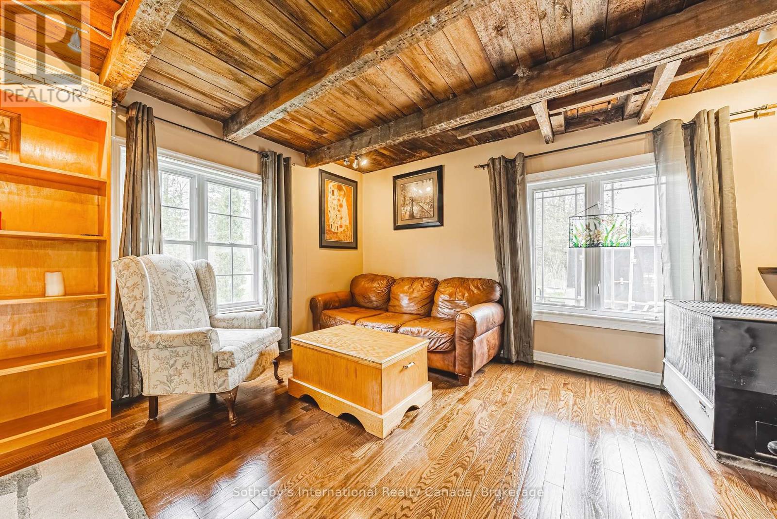 1680 Old Brock Street, Norfolk, Ontario  N0E 1W0 - Photo 11 - X12202624