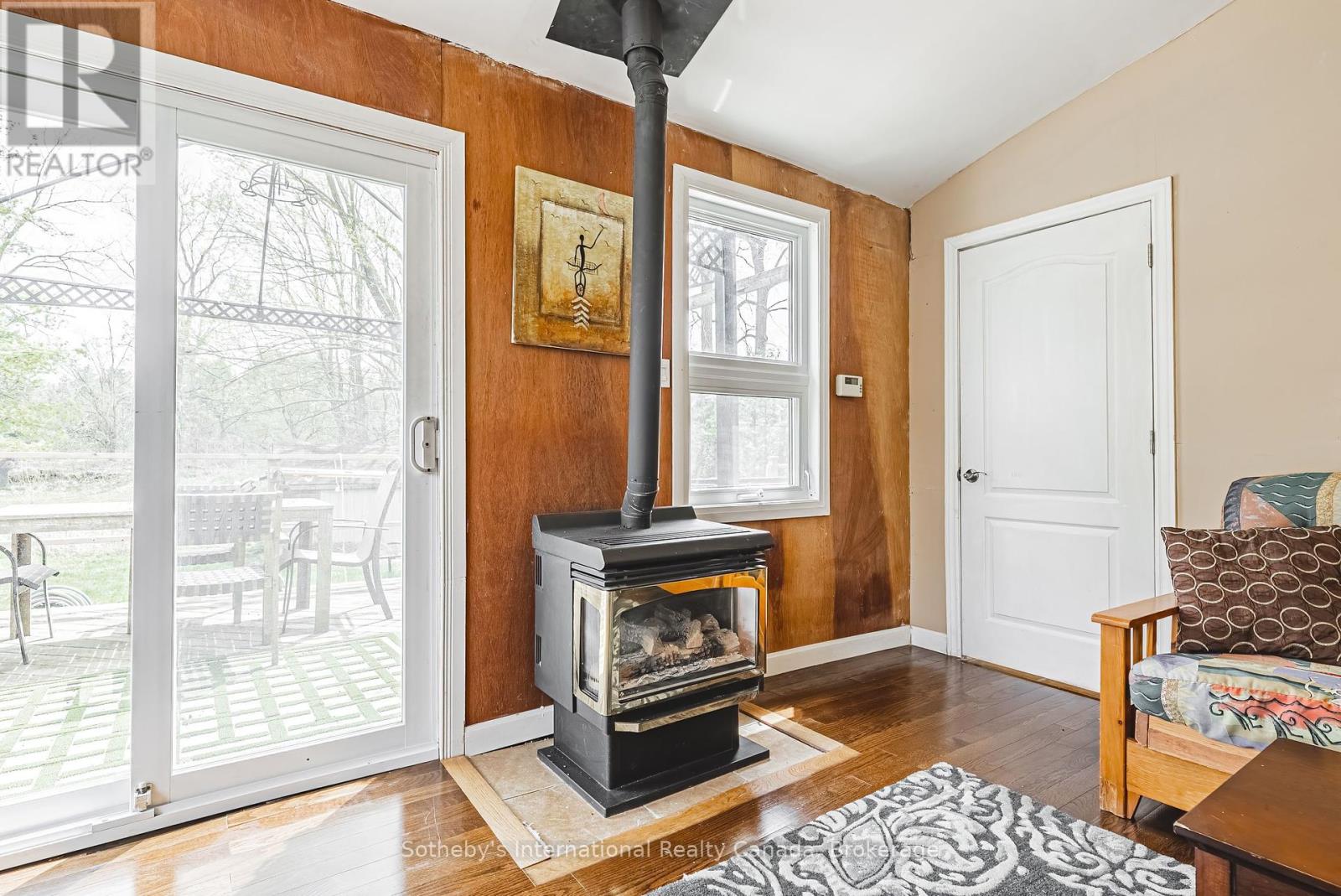 1680 Old Brock Street, Norfolk, Ontario  N0E 1W0 - Photo 15 - X12202624