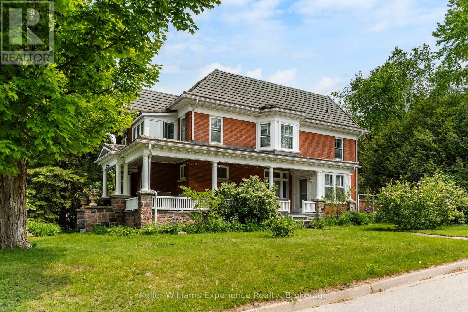 117&121 Richard Street, Tay, Ontario  L0K 2A0 - Photo 2 - S12202916