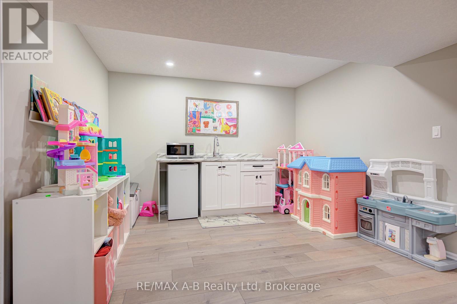 70 Gerber Drive, Perth East, Ontario  N0K 1M0 - Photo 39 - X12202980