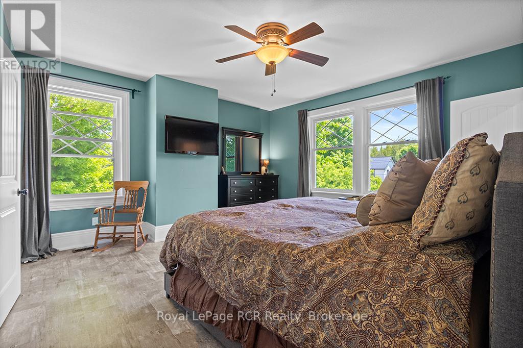 136 Queen Street W, South Bruce Peninsula, Ontario  N0H 1P0 - Photo 21 - X12203016