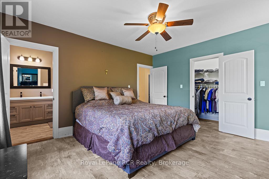 136 Queen Street W, South Bruce Peninsula, Ontario  N0H 1P0 - Photo 22 - X12203016