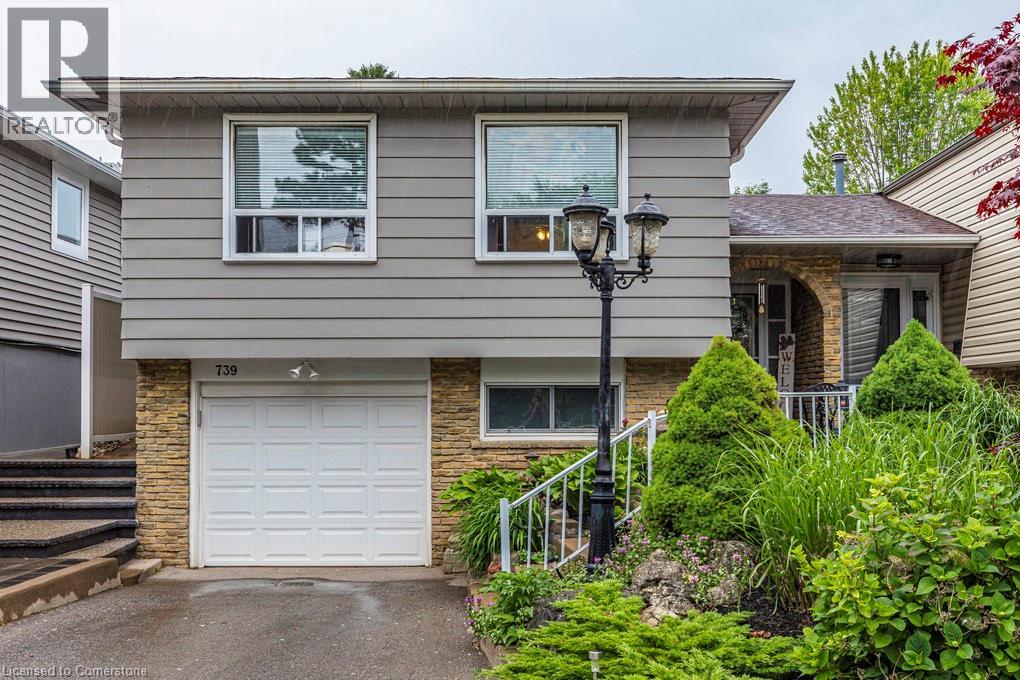 739 Hager Avenue, Burlington, Ontario  L7S 1W9 - Photo 2 - 40738351