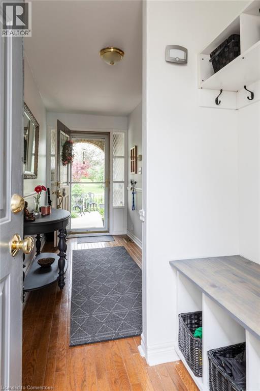 739 Hager Avenue, Burlington, Ontario  L7S 1W9 - Photo 4 - 40738351