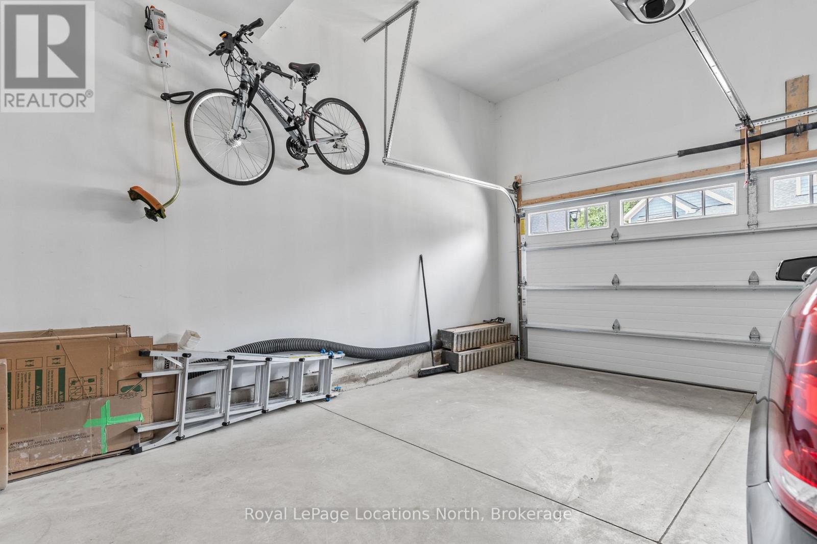 123 Beacon Drive, Blue Mountains, Ontario  N0H 2P0 - Photo 34 - X12203302