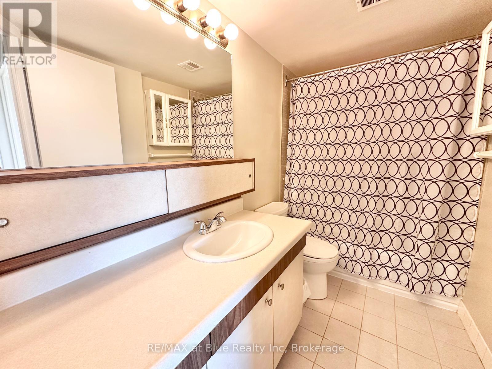 502 - 15 Towering Heights Boulevard, St. Catharines, Ontario  L2T 3G7 - Photo 31 - X12203314