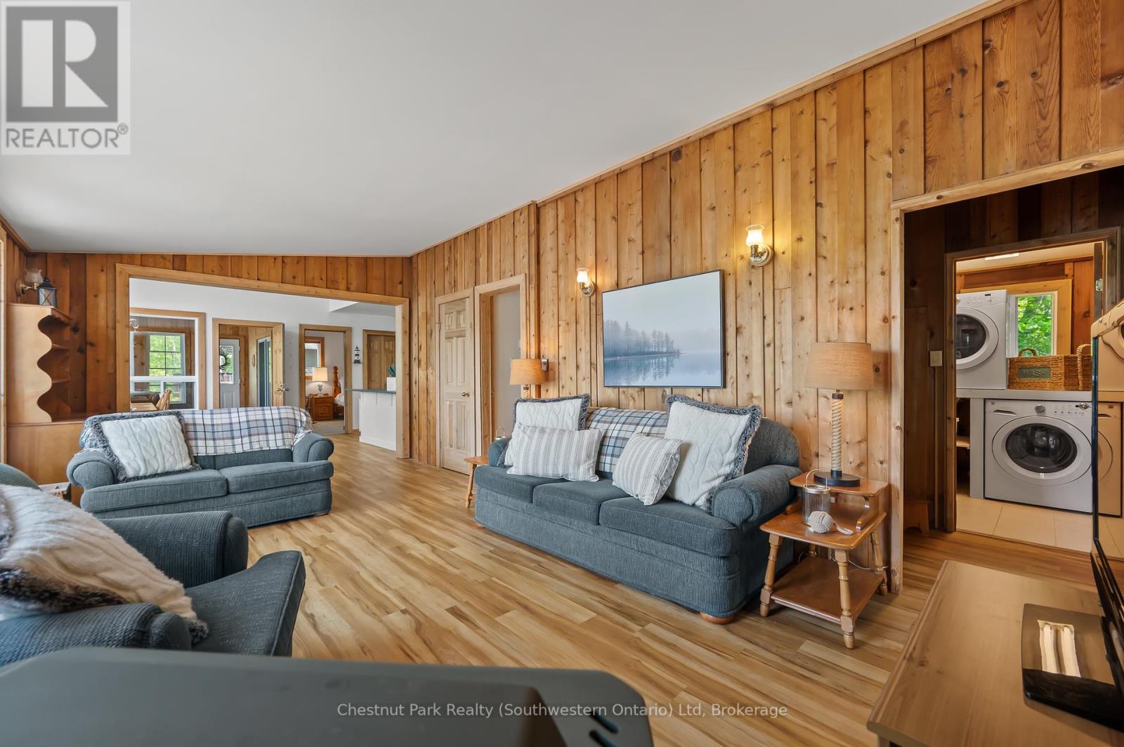 1953 Harrison Trail, Georgian Bay, Ontario  P0C 1H0 - Photo 16 - X12203327