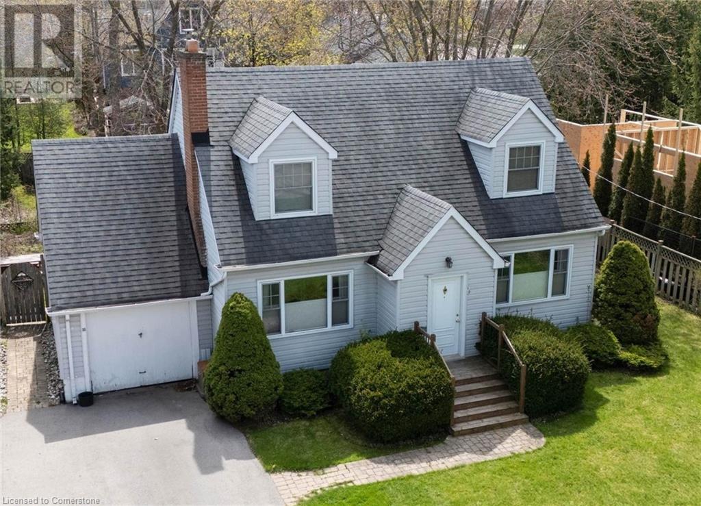 10 HIGHLAND Road, Oakville, Ontario