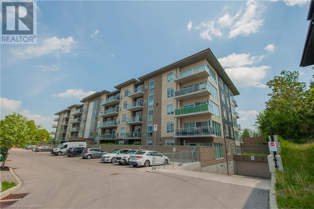 16 MARKLE Crescent Unit# 209, Ancaster, Ontario