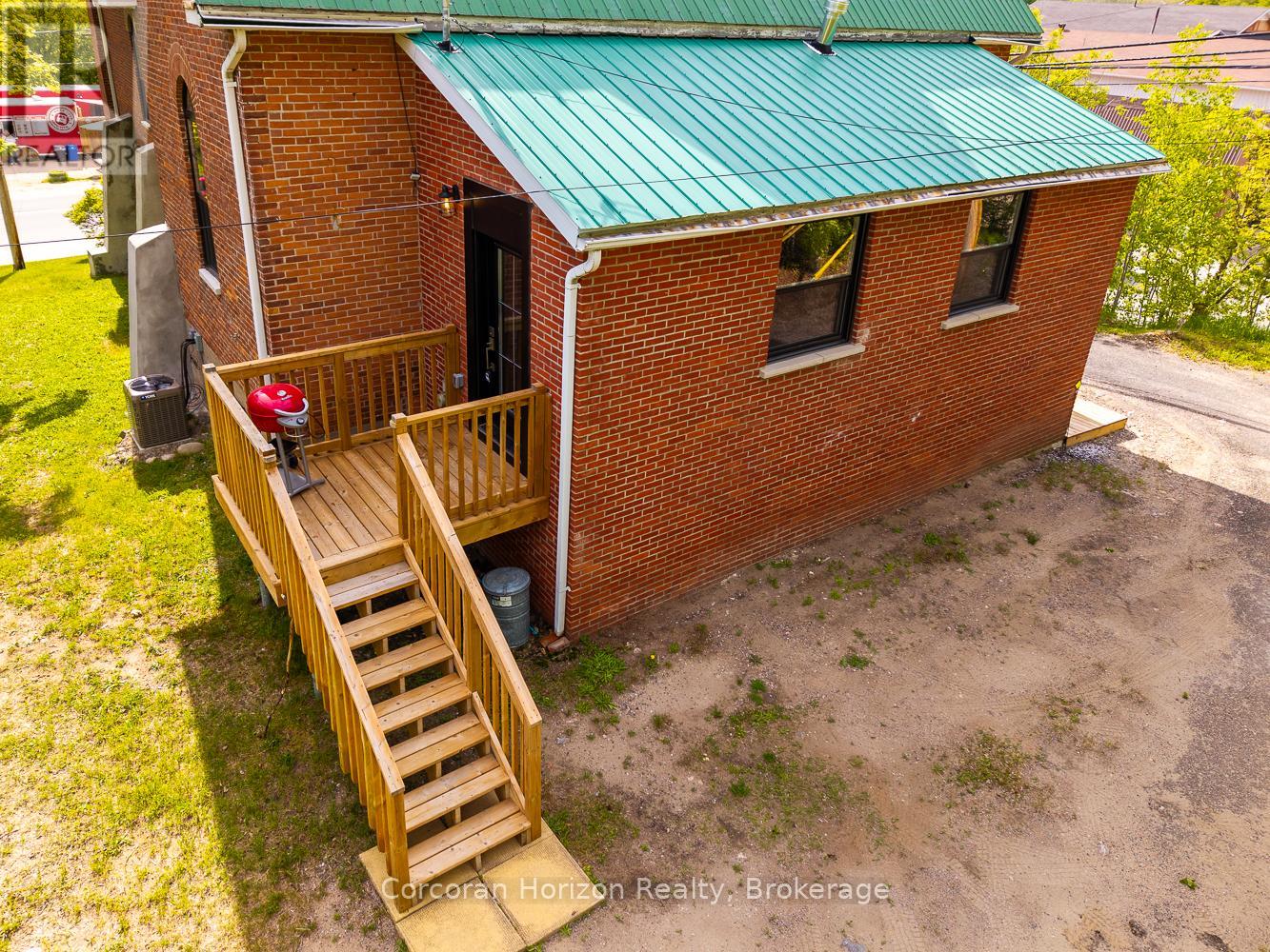 164 Ontario Street, Burk's Falls, Ontario  P0A 1C0 - Photo 45 - X12203415