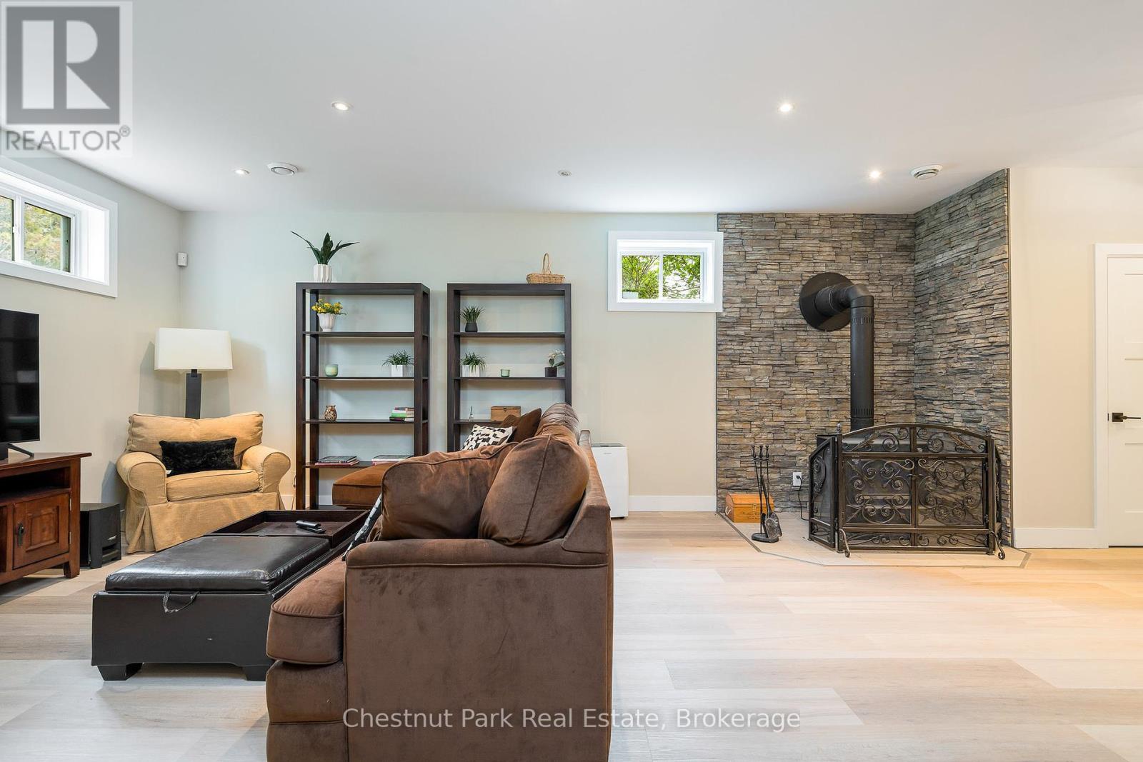 586219 Dufferin County Road 17, Mulmur, Ontario  L9V 0C2 - Photo 32 - X12203575