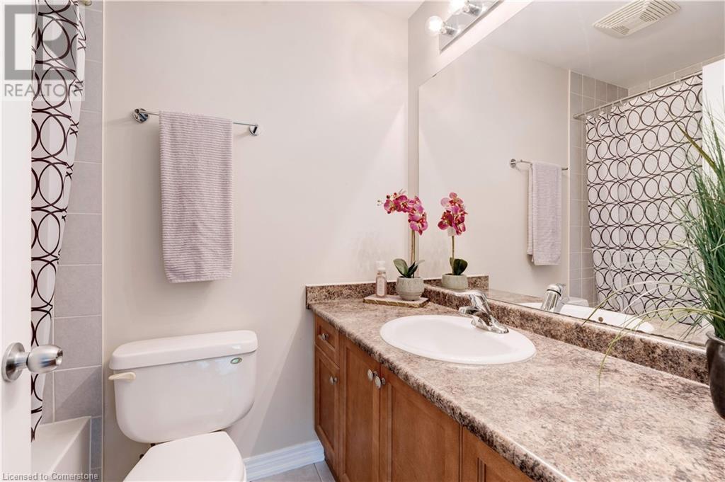 396 Plains Road E Unit# 102, Burlington, Ontario  L7T 2C8 - Photo 14 - 40738617