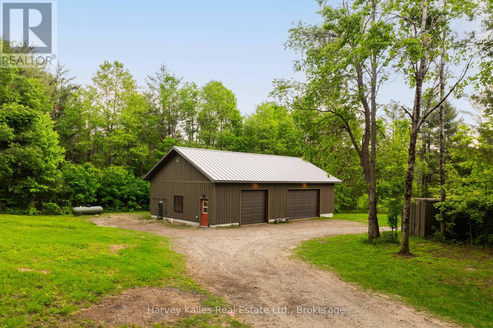 1165 Peterson Road, Bracebridge, Ontario  P1L 1X1 - Photo 14 - X12203764