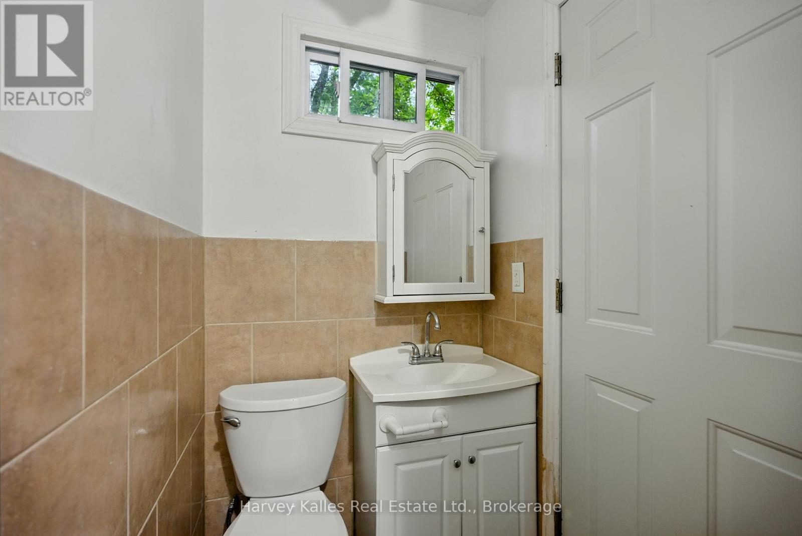 1165 Peterson Road, Bracebridge, Ontario  P1L 1X1 - Photo 31 - X12203764