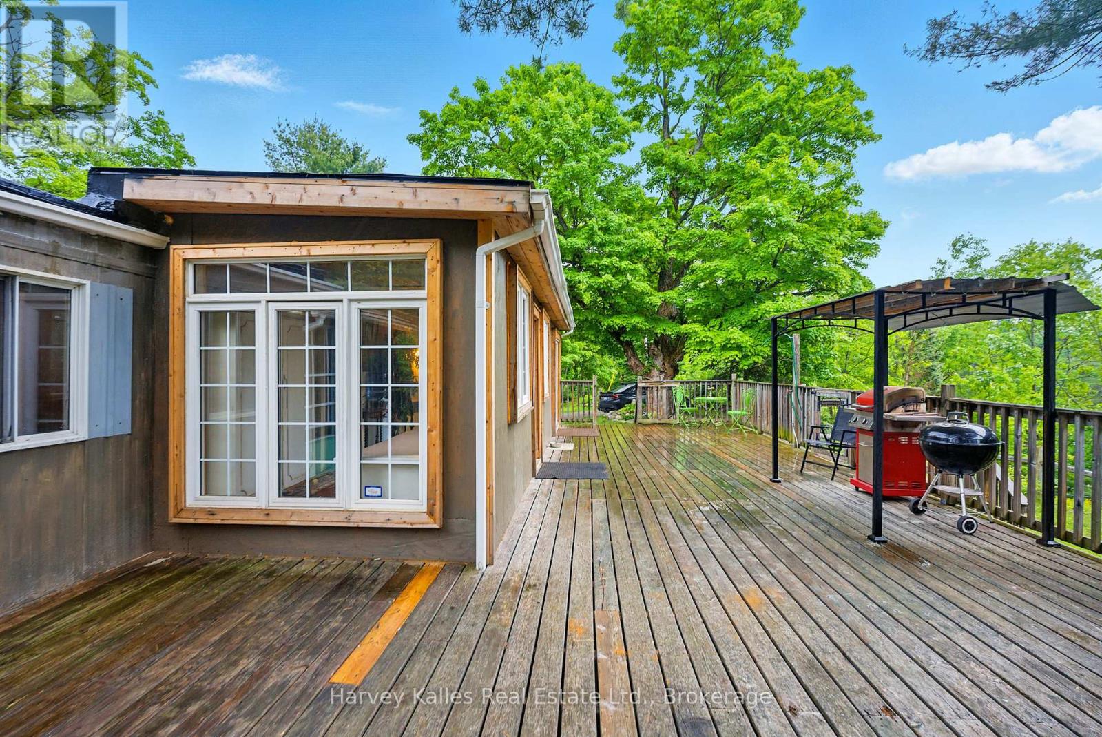 1165 Peterson Road, Bracebridge, Ontario  P1L 1X1 - Photo 35 - X12203764