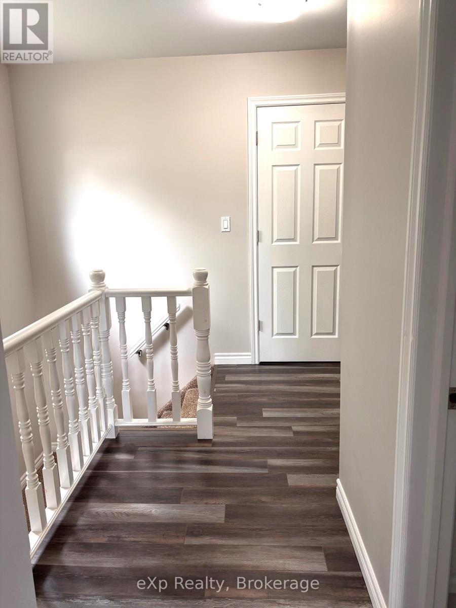 254 16th Street, Hanover, Ontario  N4N 2A7 - Photo 27 - X12203776