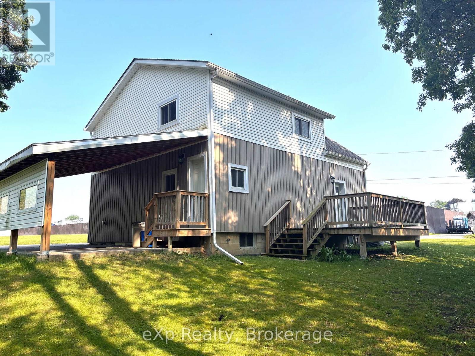 254 16th Street, Hanover, Ontario  N4N 2A7 - Photo 9 - X12203776