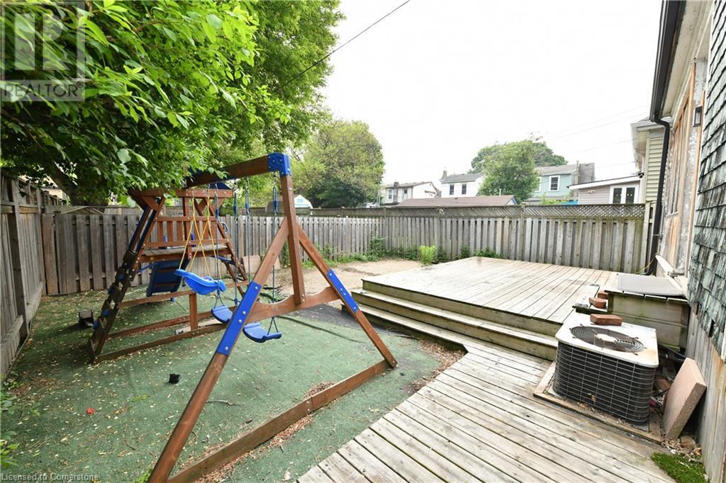 106 Grosvenor Avenue N, Hamilton, Ontario  L8L 7S6 - Photo 3 - 40737401