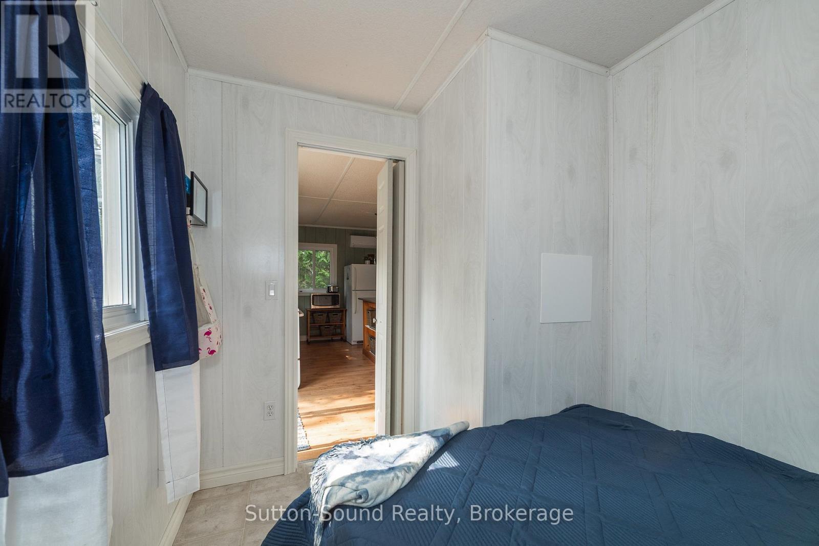 1055 2nd Avenue S, Native Leased Lands, Ontario  N0H 2G0 - Photo 11 - X12203867