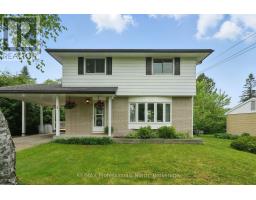 3 PLEASANT AVENUE, Huntsville, Ontario