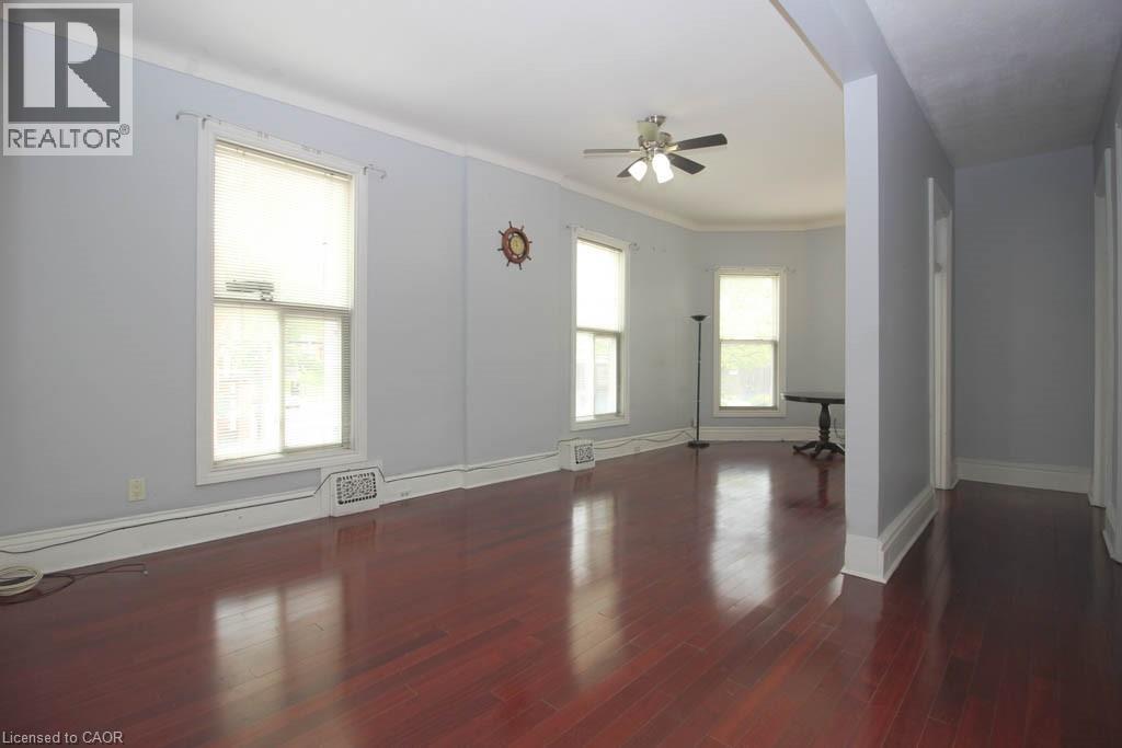 83 WALNUT Street S Unit# upper level, Hamilton, Ontario