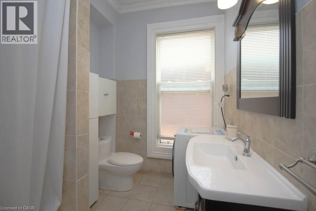 83 Walnut Street S Unit# Upper Level, Hamilton, Ontario  L8N 2L2 - Photo 10 - 40738595