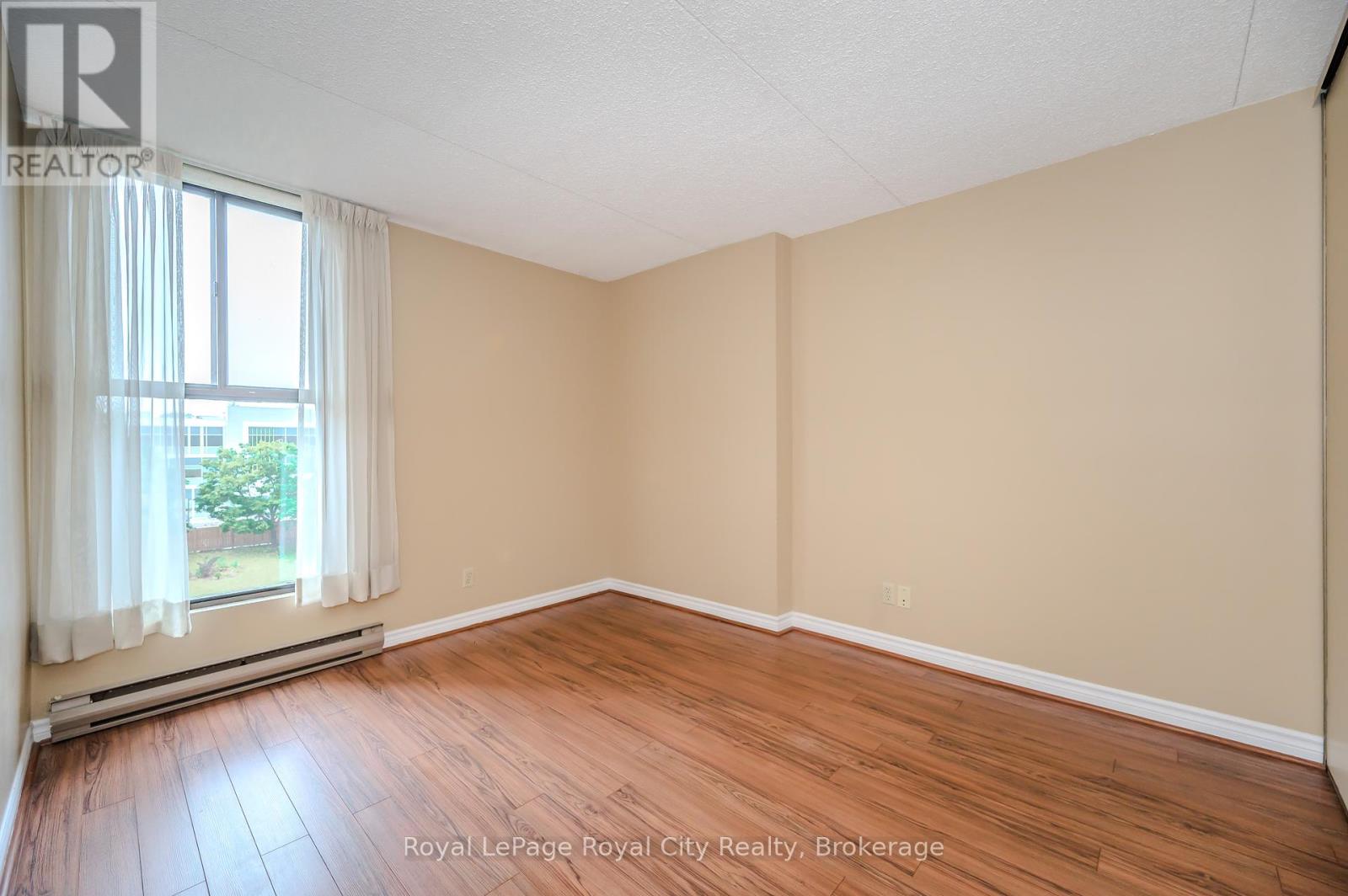 608 - 22 Marilyn Drive, Guelph, Ontario  N1H 7T1 - Photo 19 - X12204152