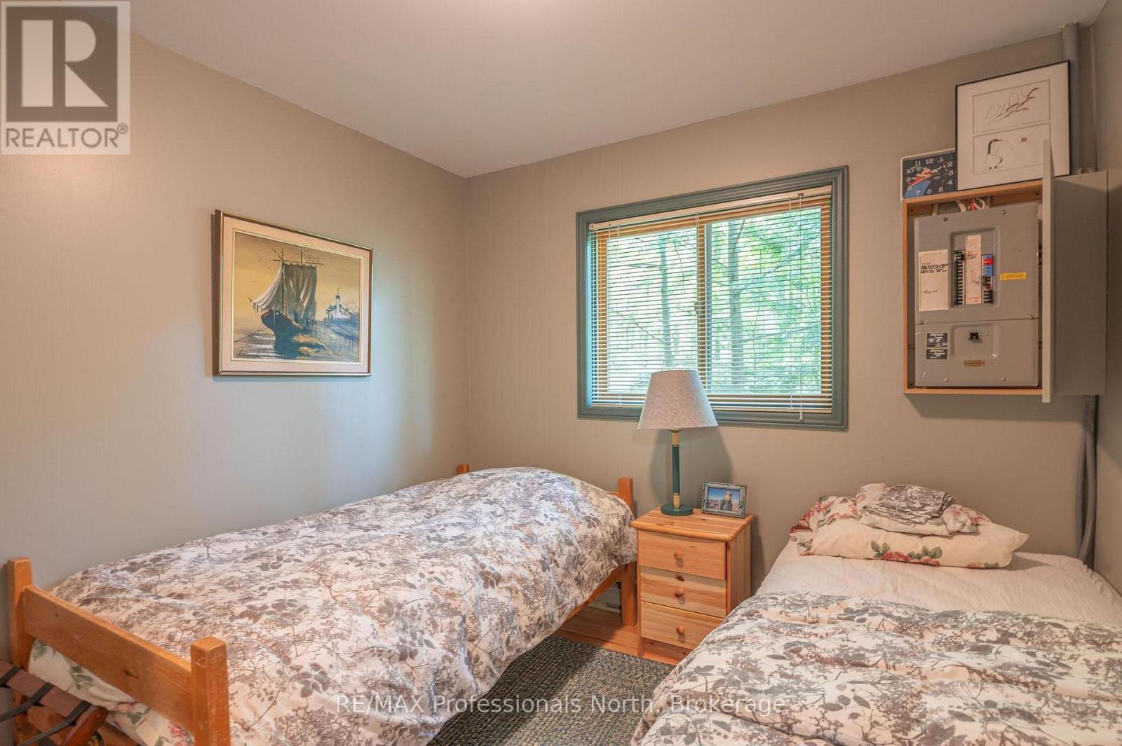 1023 Maiden Trail, Minden Hills, Ontario  K0M 2K0 - Photo 15 - X12204572